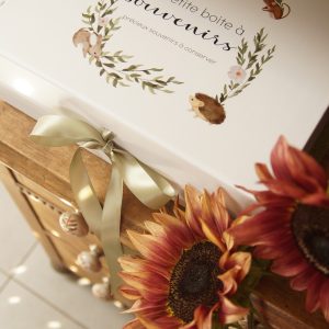 Memory boxes and accessories