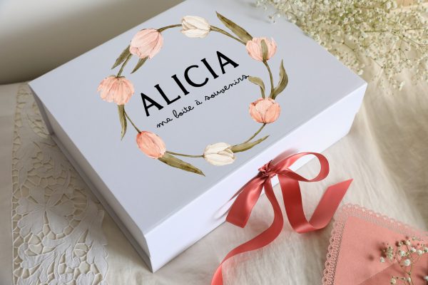 Boite souvenirs blanche personnalisée - Couronne de tulipes – Image 2
