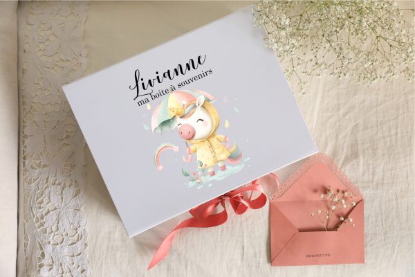 Boite souvenirs blanche personnalisée - Mignonne licorne – Image 2